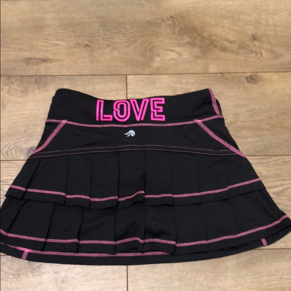 black athletic skirt